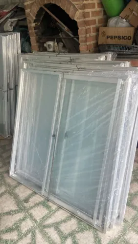 JANELA 2 FOLHAS (ALUMÍNIO TRADICIONAL E BRANCO)