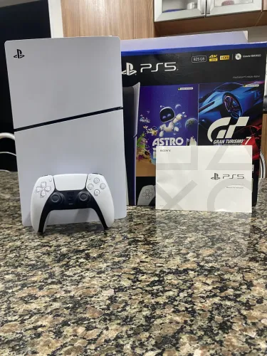 PS5 SLIM 825gb DIGITAL
