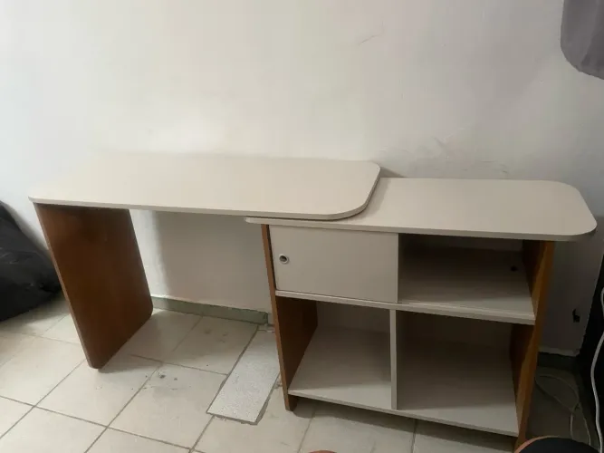 Mesa para estudos, escritório