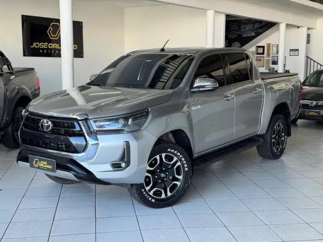 Toyota Hilux CD SRX 4X4 2.8 TDI 16V Diesel Aut. 2019