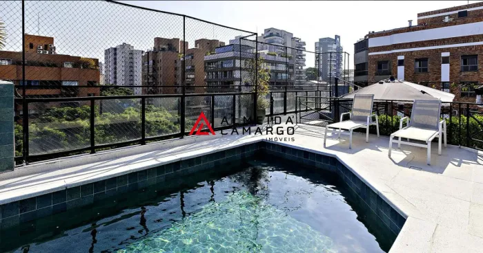 Cobertura Jardim Guedala 340m² 3 dormitórios 3 suítes 5 vagas