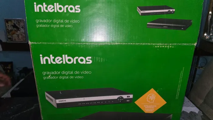 Vendo ou troco DVR intelbras 32 canais novo.