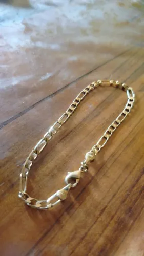 Pulseira gold banhada a ouro+cordão de aço puro