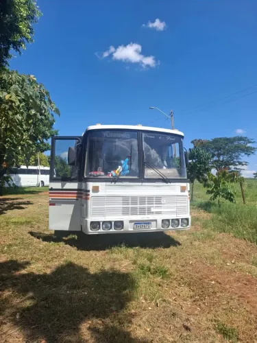 Vendo ônibus Motorhome 