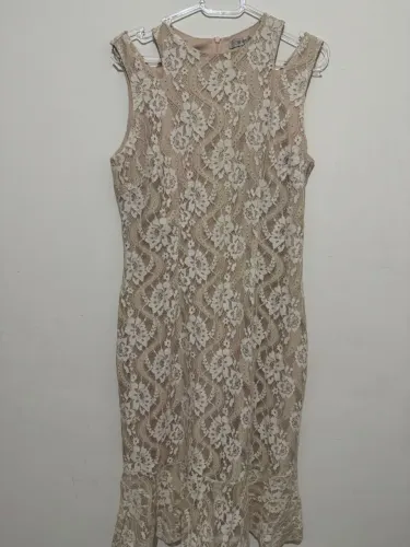 vestido de renda trettiore off-white