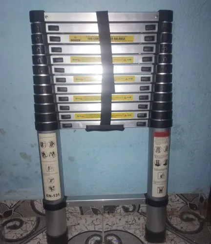 Escada telescópica 