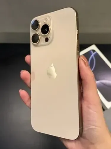 iPhone 16 pro max 