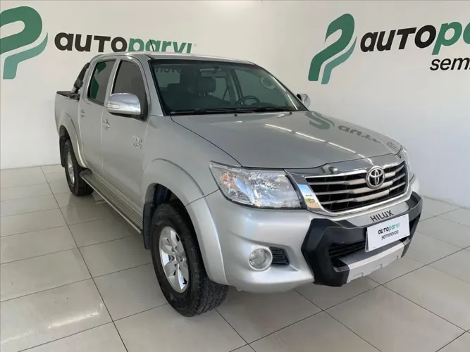Toyota Hilux CD SRV 4X4 2.7 Flex 16V Aut. 2012