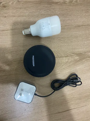 Kit Casa Inteligente Alexa Echo Dot 3 + Lâmpada Xiaomi Smart RGB