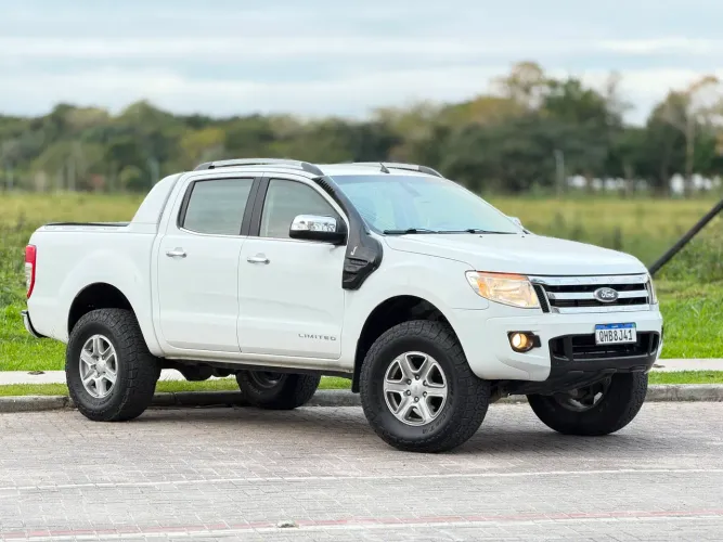 Ford Ranger Limited 3.2 20V 4X4 CD Aut. Dies. 2015