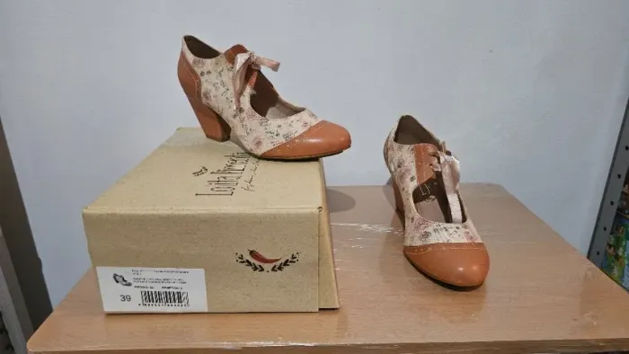 Sapato premium limitado Lolita Pimenta bege pump mid vintage n39