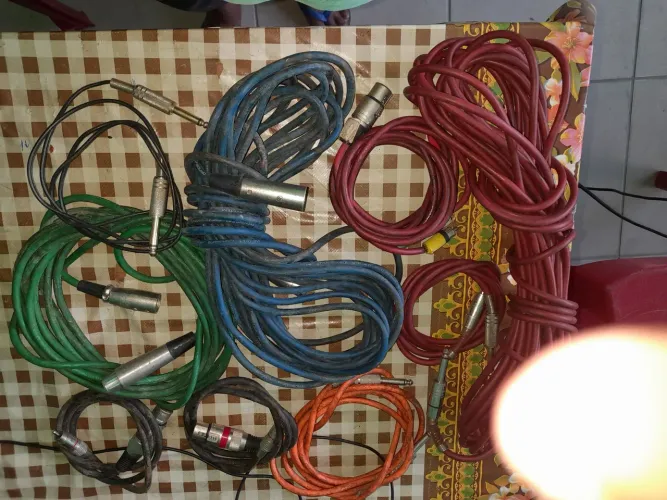 vende se cabos para som microfone todo tipo de som