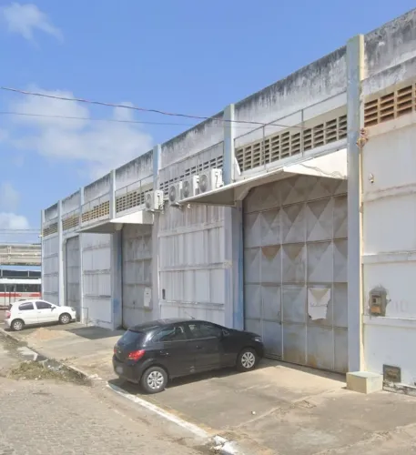 Galpão com 300 M2 em Parnamirim