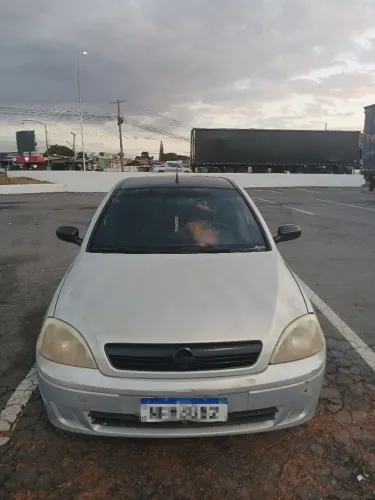 Chevrolet Corsa Hatchback 1.0 MPFI 8V 71cv 5P 2004