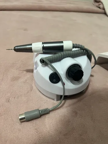 Aspirador de pó e lixa para unha de vidro