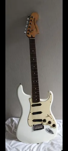 Guitarra Fender Squier Vintage Modified Straticaster 70S