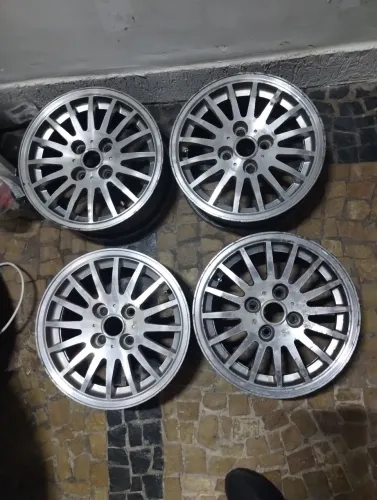 Desapego. - Rodas 14 - 4x100  