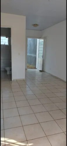 Alugo ótima casa na Fazenda Rio Grande