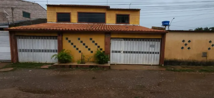 Casa por do sol, 400m com piscina e casa de fundos