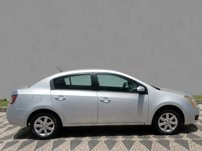 Nissan Sentra S 2.0/ 2.0 Flex Fuel 16V Mec. 2009