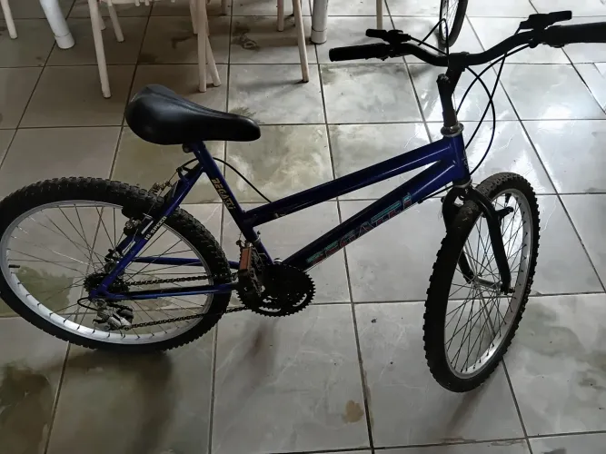 03 Bicicletas Usadas Tamanhos Diferentes