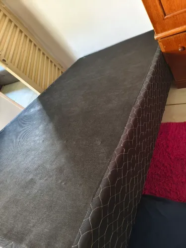Vendo cama box solteirão