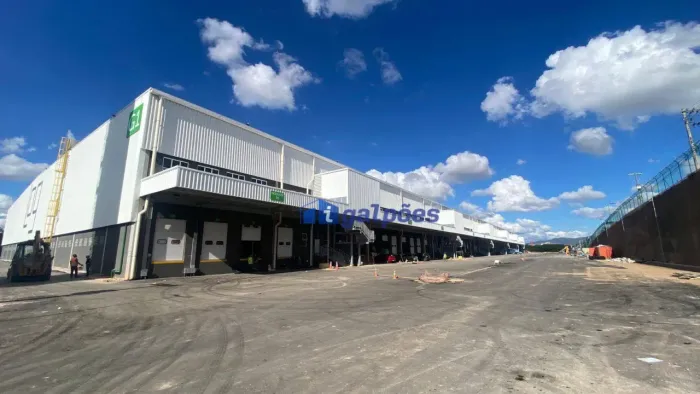 Galpão com 1364 m² no Cinco - Contagem/MG