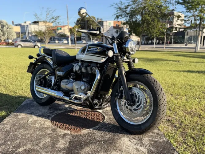 Triumph Bonneville speedmaster 1200cc 2026