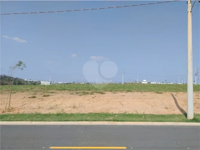 Terreno à Venda no Condomínio Terras Alpha Nova Esplanada Votorantim/SP