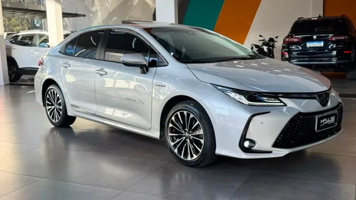 Toyota Corolla Altis Prem. Hybrid 1.8 Flex AUT 2024