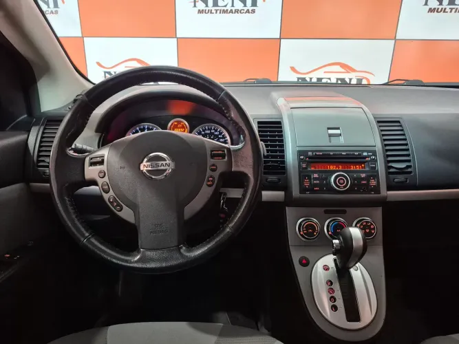 Nissan Sentra S 2.0/ 2.0 Flex Fuel 16V Aut. 2011