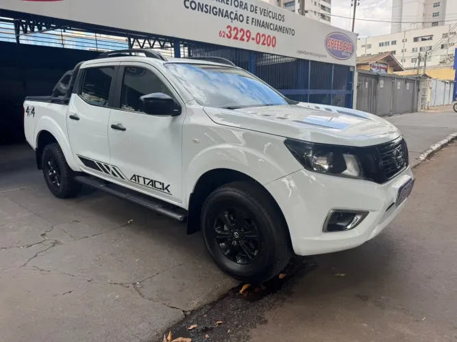 Nissan Frontier Attac.cd 4X4 2.3 Bi-TB Die. AUT 2022