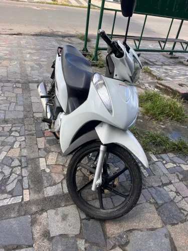 Biz 125