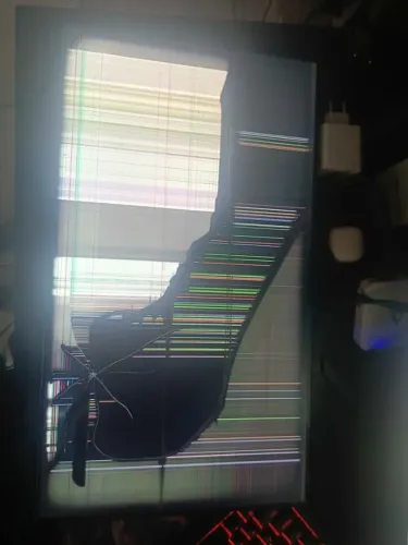 MONITOR PICHAU 23,6" 75Hz PARA PEÇAS