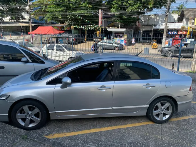 Honda Civic Sedan LXS 1.8/1.8 Flex 16V Mec. 4P 2008