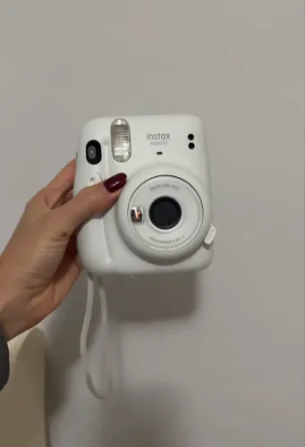 Câmera Instax mini 11 - branco