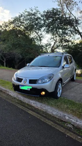 Renault Sandero Authentique Hi-flex 1.0 16V 5P 2012