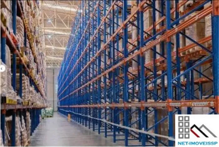 GALPÃO COMERCIAL/INDUSTRIAL (4.927,50m²), 8 BANHEIROS, 8 DOCAS. LOCALIZAÇÃO ESTRATÉGICA PA