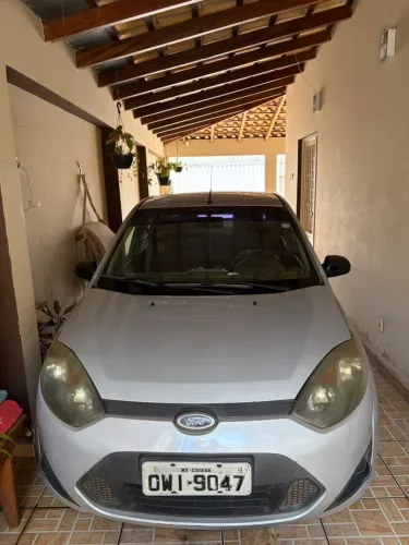 Ford Fiesta Sedan 1.0 8V Flex 4P 2013