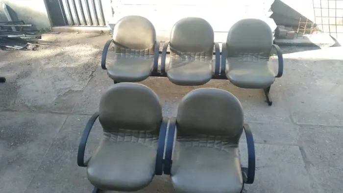 CADEIRA POLTRONA PARA ESCRITORIO RECEPCAO IGREJA 2 e 3 lugares - 13 assentos no total