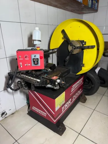 Vendo Torno de diamantacão de roda