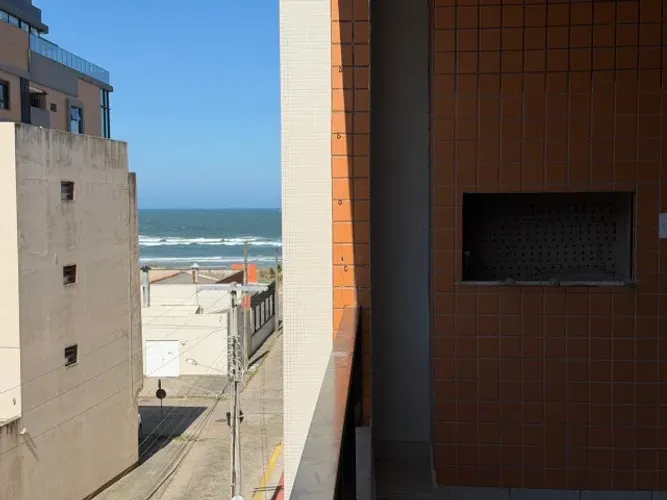 Apartamento em Laguna, Mar Grosso, Vista Mar, 3 Quartos, Sacada de Frente.