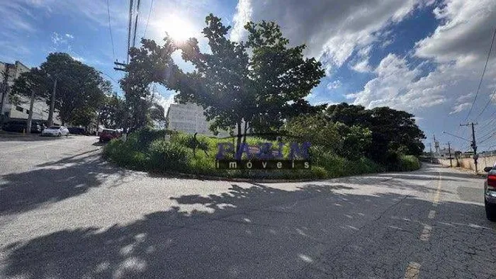 Terreno à venda, 1412 m² - Distrito Industrial - Vinhedo/SP