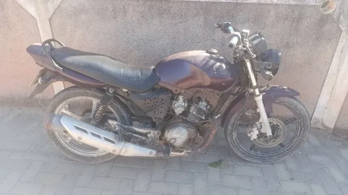 Yamaha YBR 125ED tem documento