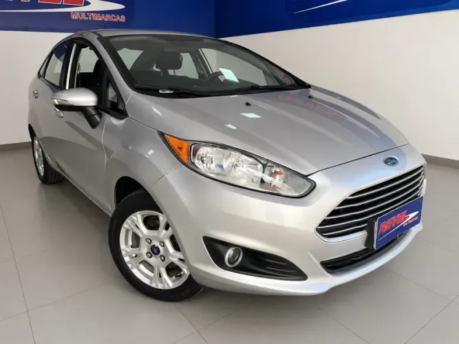 Ford Fiesta Sedan 1.6 16V Flex Aut. 2015
