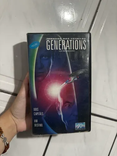 Jornada nas Estrelas: Generations" (Star Trek: Generations - 1994).