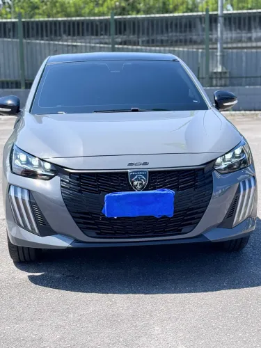 Peugeot 208 Style 1.0 Flex 6V 5P Mec. 2025