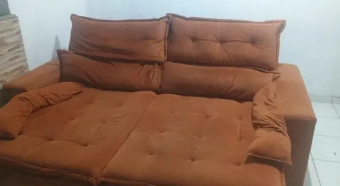 Sofá 2.30m de veludo terracota
