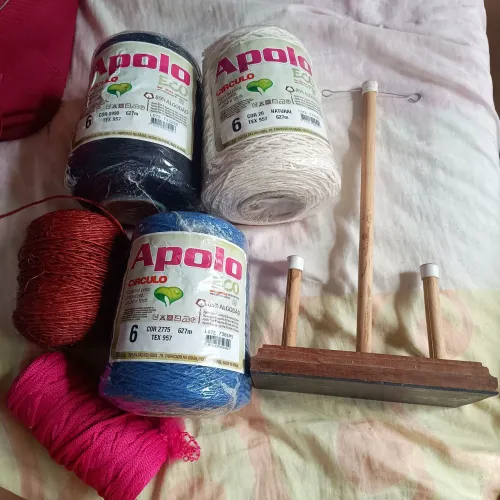 Lote de Linhas para Tricô e crochê 