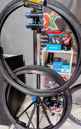 Pneu Pirelli Scorpion aro 29 (2.2) novo